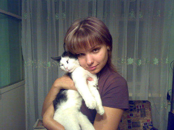 Катя Работина