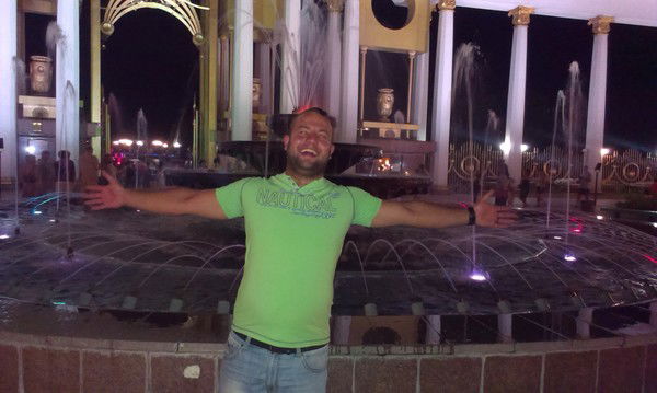 Артем Газарьян