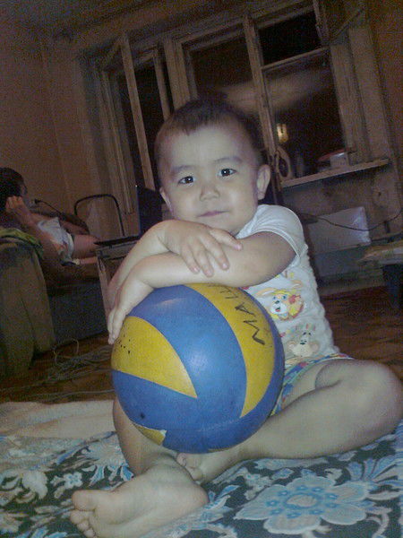 Алмаз Токторалиев