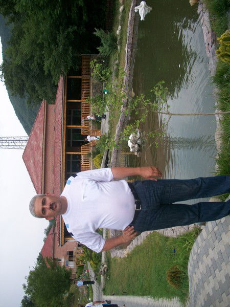 Заур Рустамов