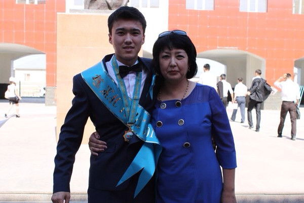 Дина Корабаева