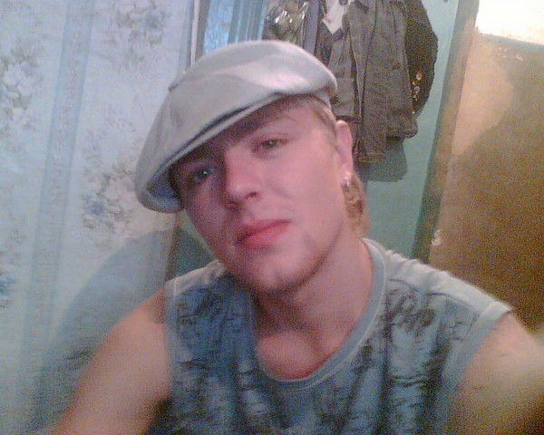 Антон Третьяков