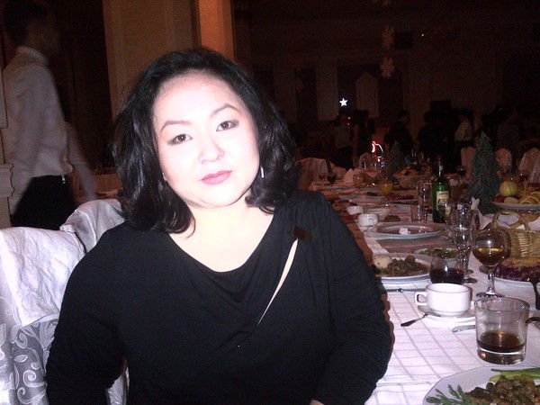 Айна Ахметбекова