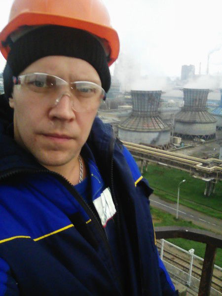 Владимир Пешков