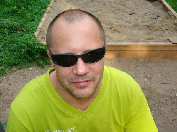 Евгений Онищенко