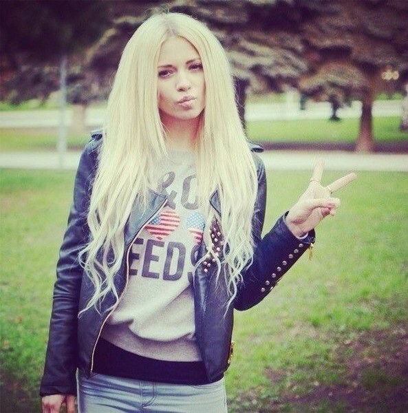 Анастасия Артамонорва