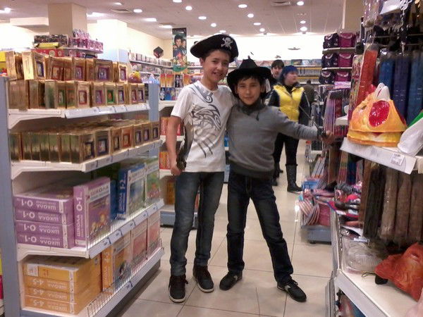 Айбек Ажибаев