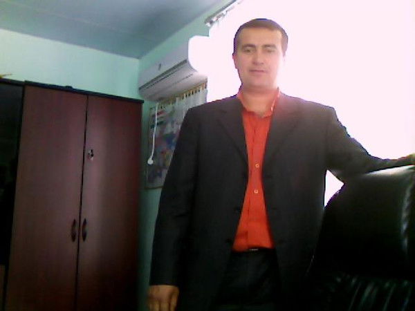 Илхом Абдуназаров