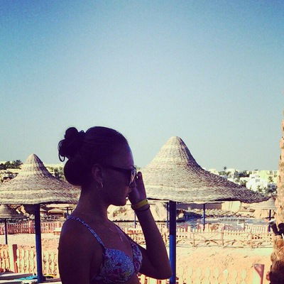 Кира Беккер