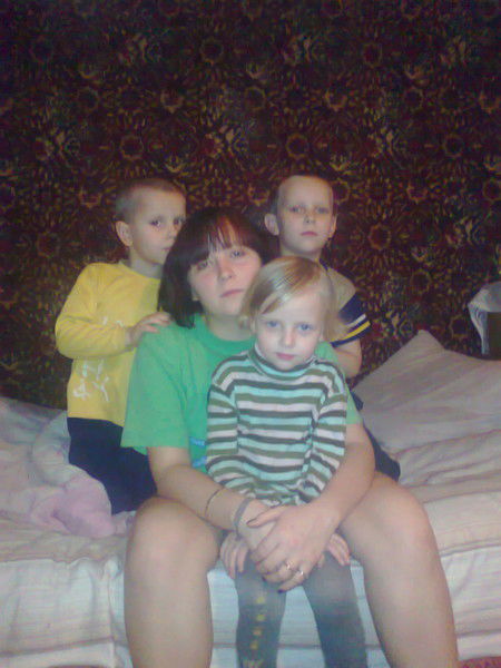 Валя Петрова