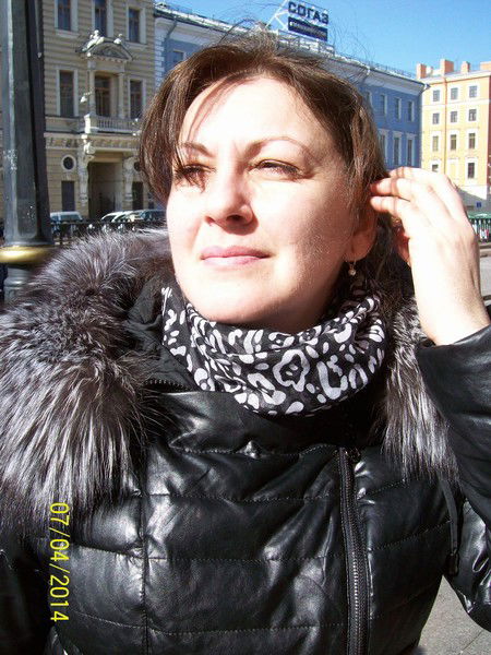 Елена Пешкова