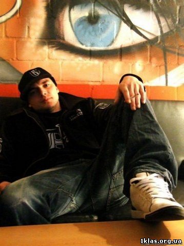 (((***c@n@ Bis***)))