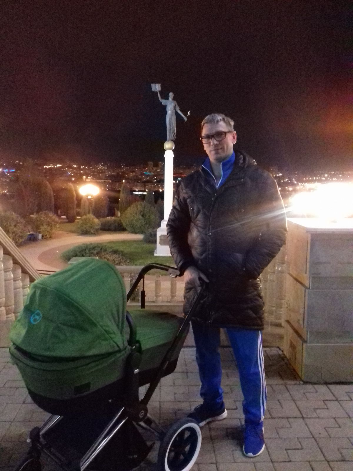 Дмитрий Монахов