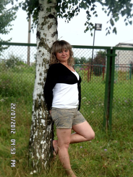 Оля Фролова