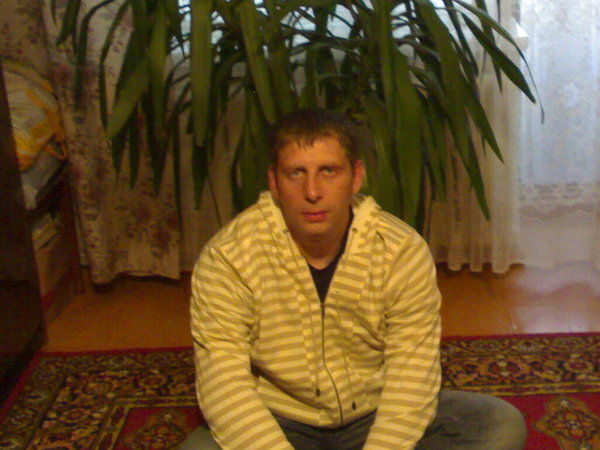 Олег Надточий