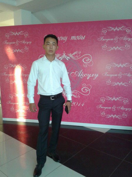 Еркебулан Канапьянов