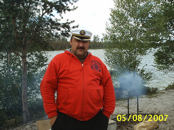 Неизвестно Неизвестно