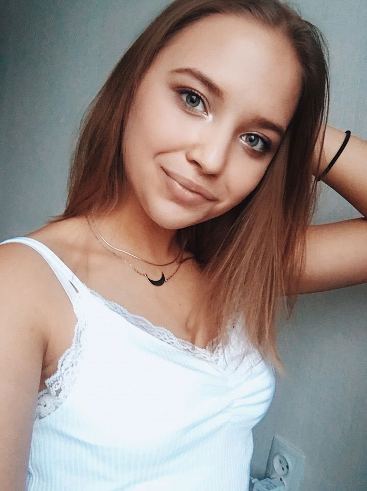 Эля Морковка