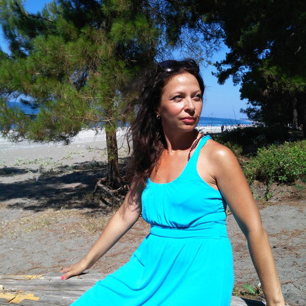 Елена Алиева