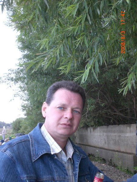 Олег Добровольский