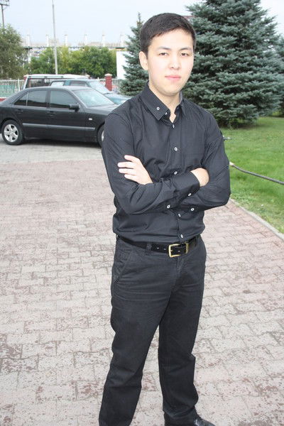 Аслан Зинеденов