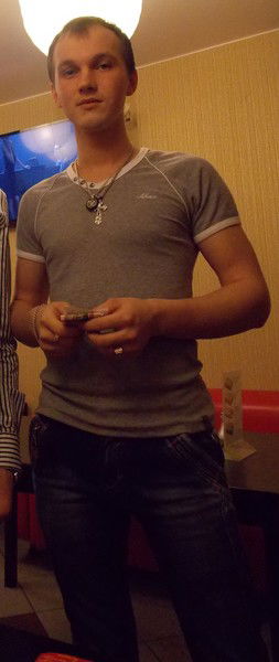 Антон Гусев