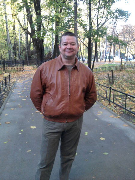 Олег Суетов