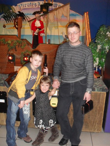 Дмитрий Плотников