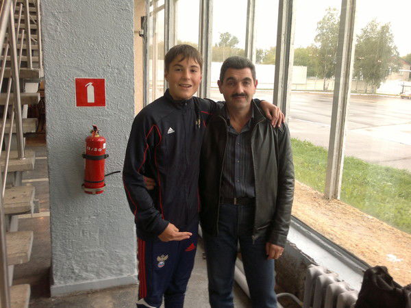 Максим Песок