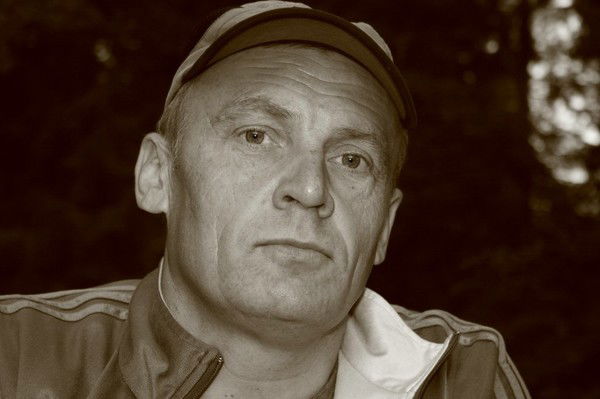 Владимир Разуваев