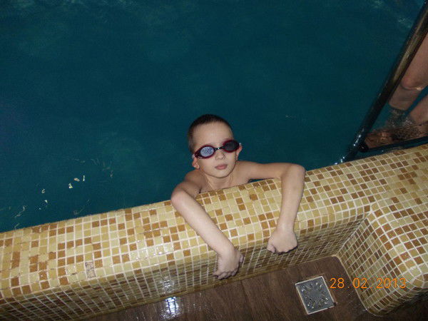 Денис Столяров