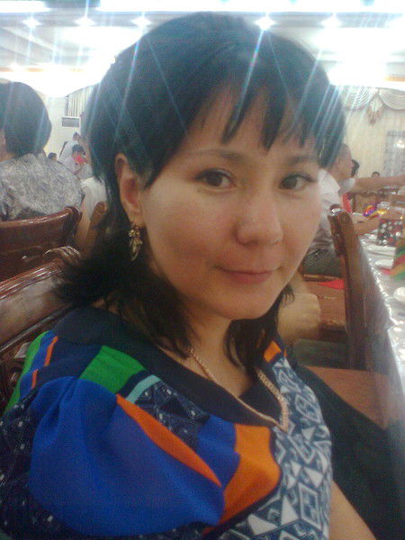 Ляззат Ануар