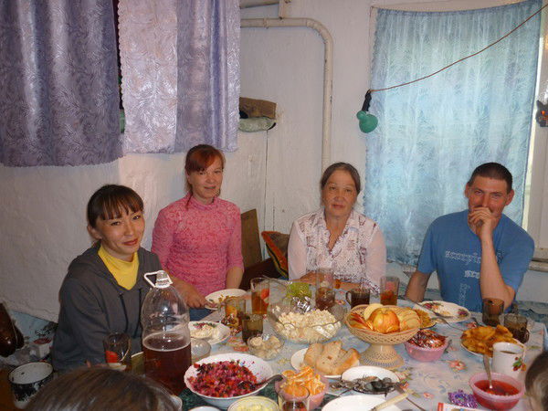 Александр Неустроев