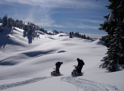 Александр Жаков