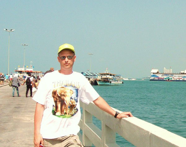 Константин Засухин