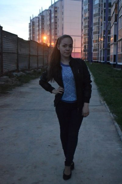 Юля Михайлова