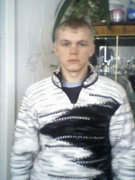 Денис Стоногин