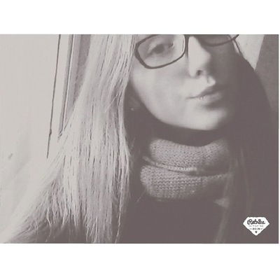 Лера Попкова