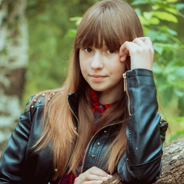 Александра Сурина