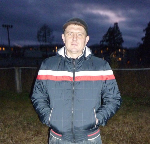 Денис Антонов