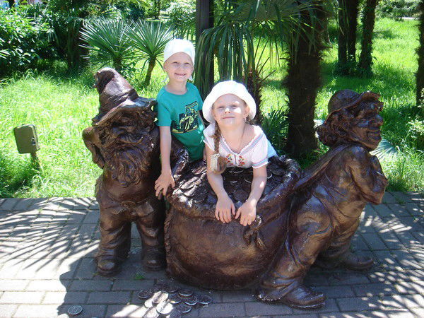 Александр Медведев