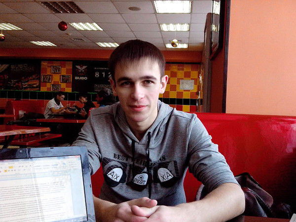 Максим Маклаков