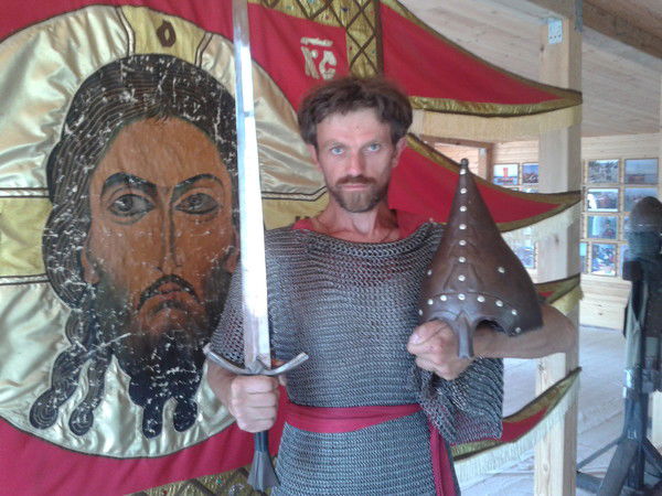 Александр Белозёров