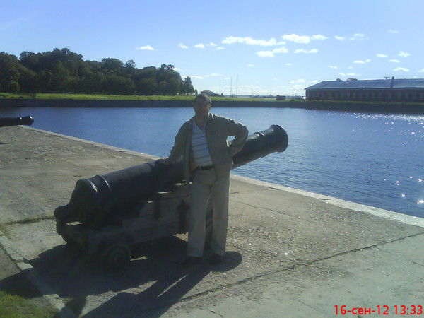 Эстулин Борис