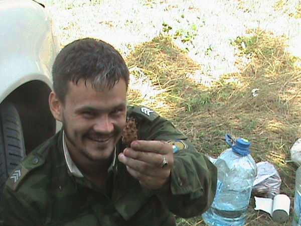 Виктор Тихонов