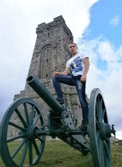 Дмитрий Тинов