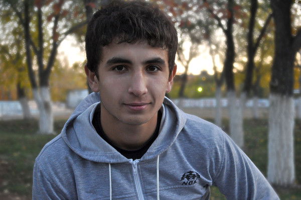 Руслан Султанов