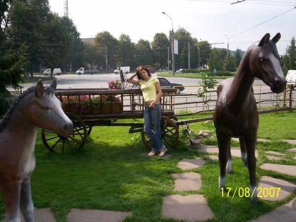 Мар'яна Думащин