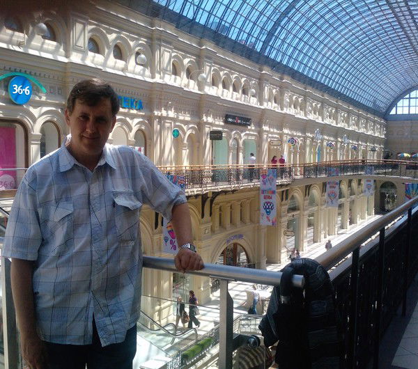 Виталий Степанов