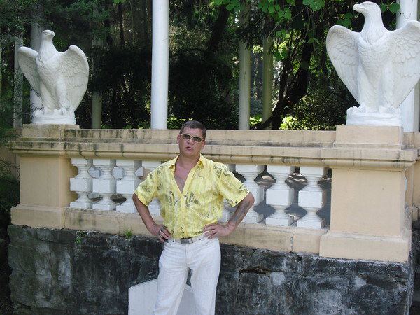 Алексей Петров